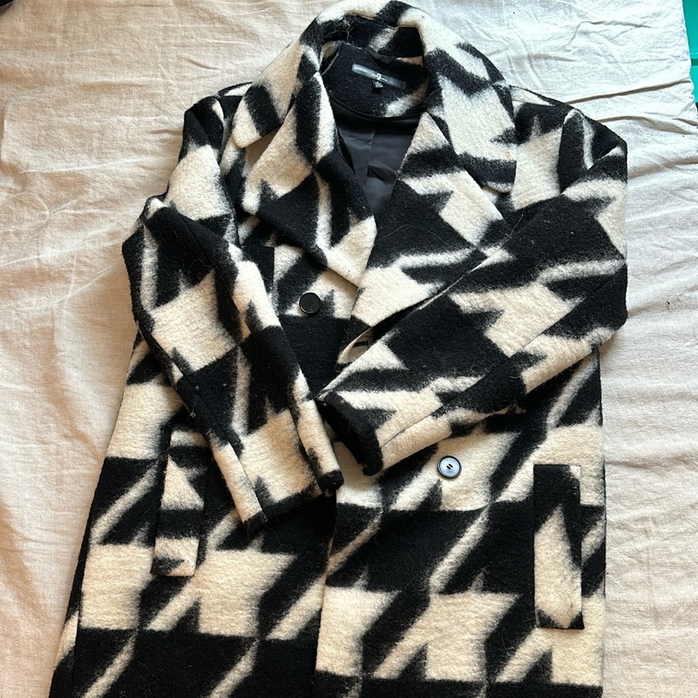 7 for all man kind black and white coat